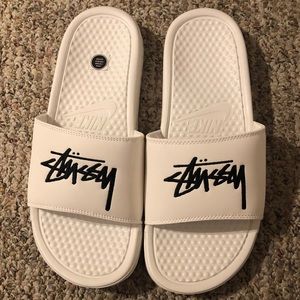 🖤SOLD🖤NWT. Unisex. Nike Benassi x Stüssy Slides